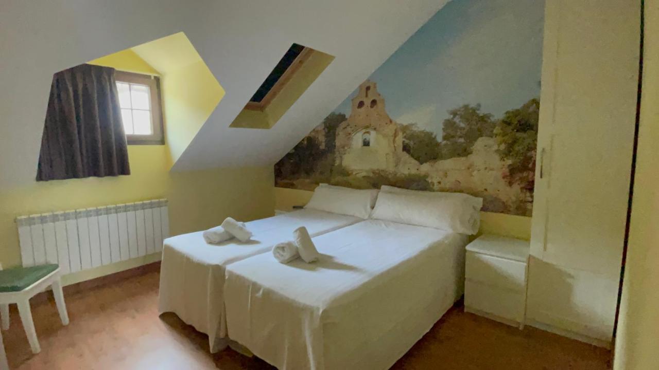 The Way Hotel Molinaseca Exterior photo
